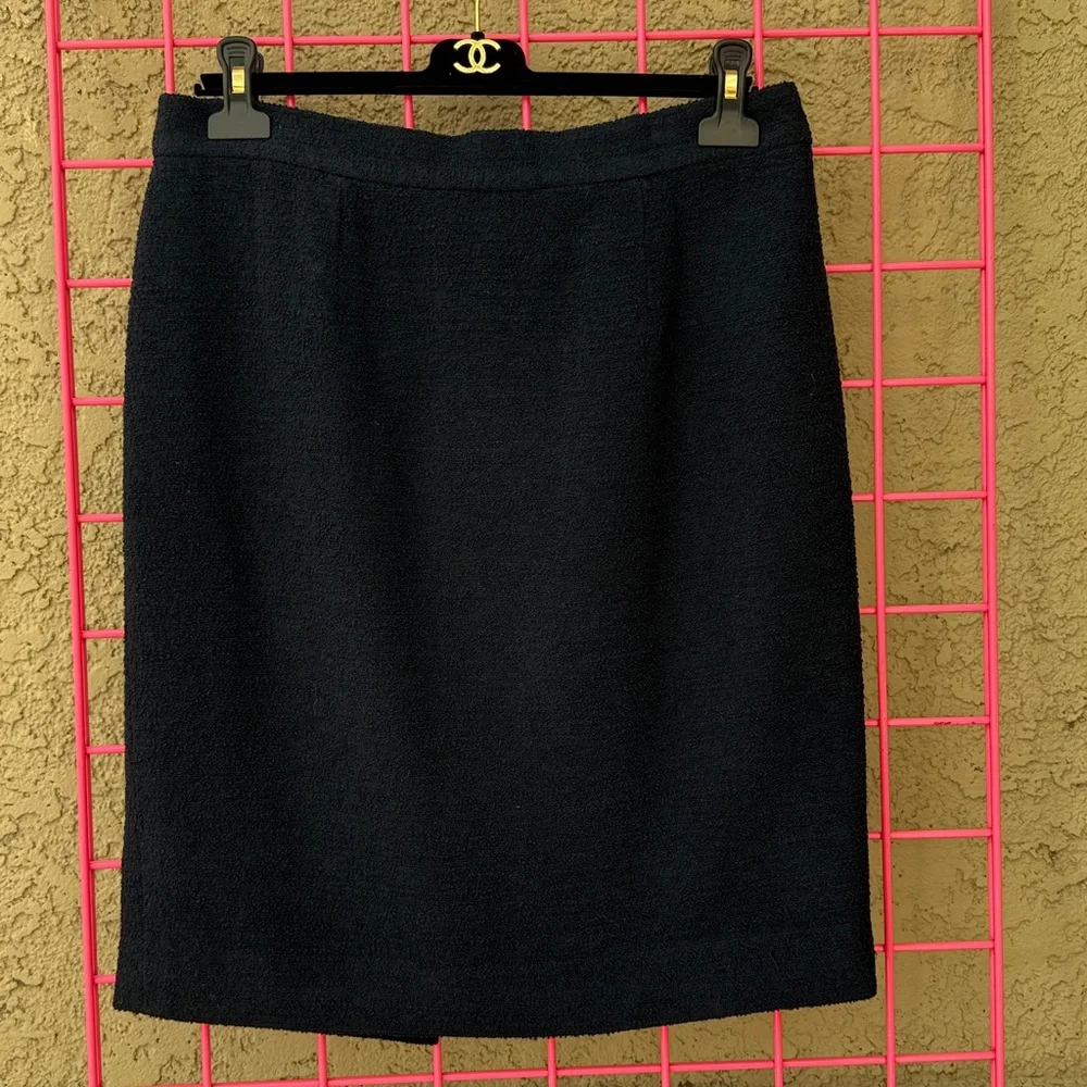 Vintage navy blue Chanel wool pencil skirt with original Chanel hanger